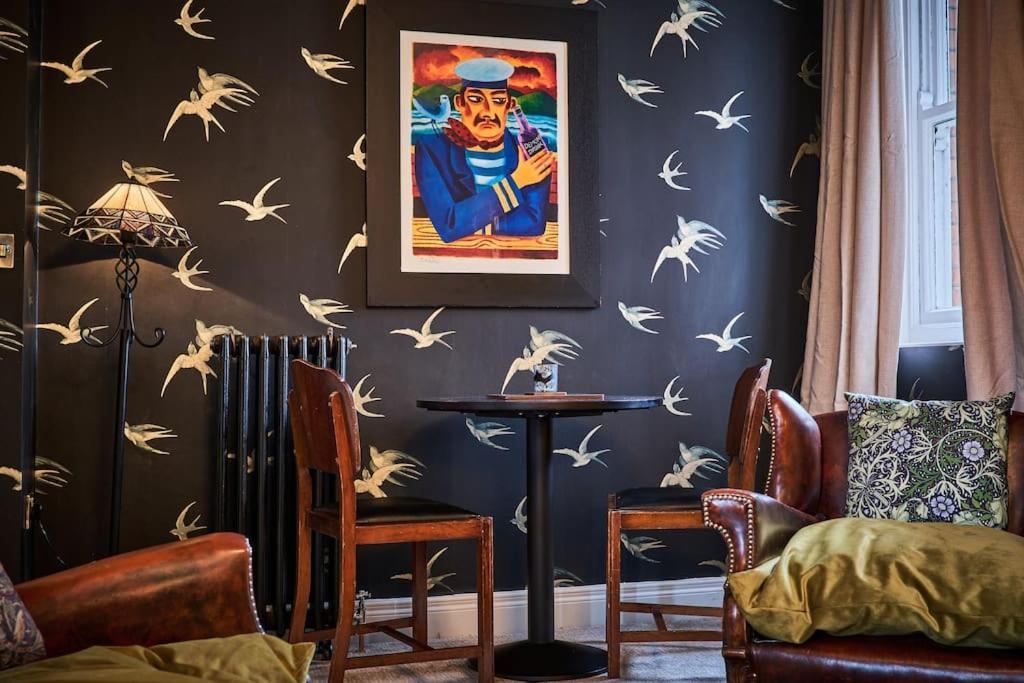 The Snug @ Clarence Apartment Londonderry Bagian luar foto