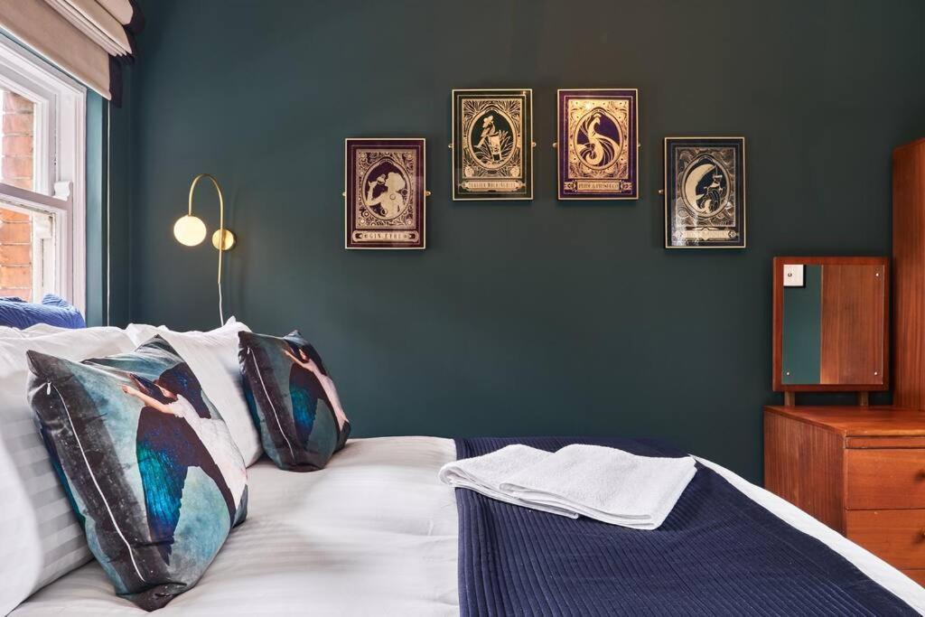 The Snug @ Clarence Apartment Londonderry Bagian luar foto